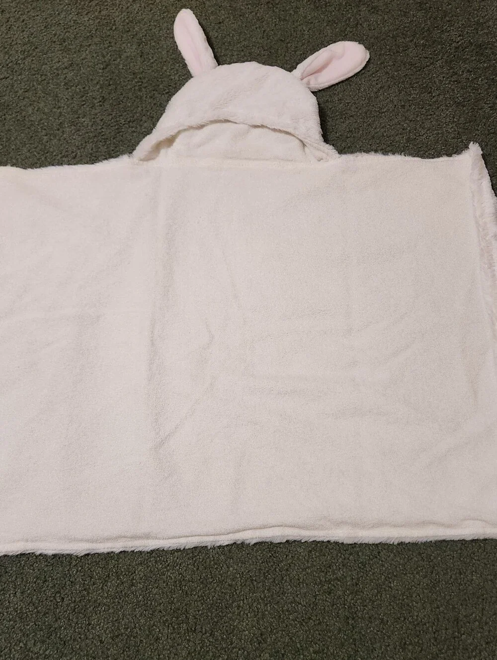 Pottery Barn Kids Hooded Bunny Rabbit Towel White Plush Faux Fur Bath Pool 34x23